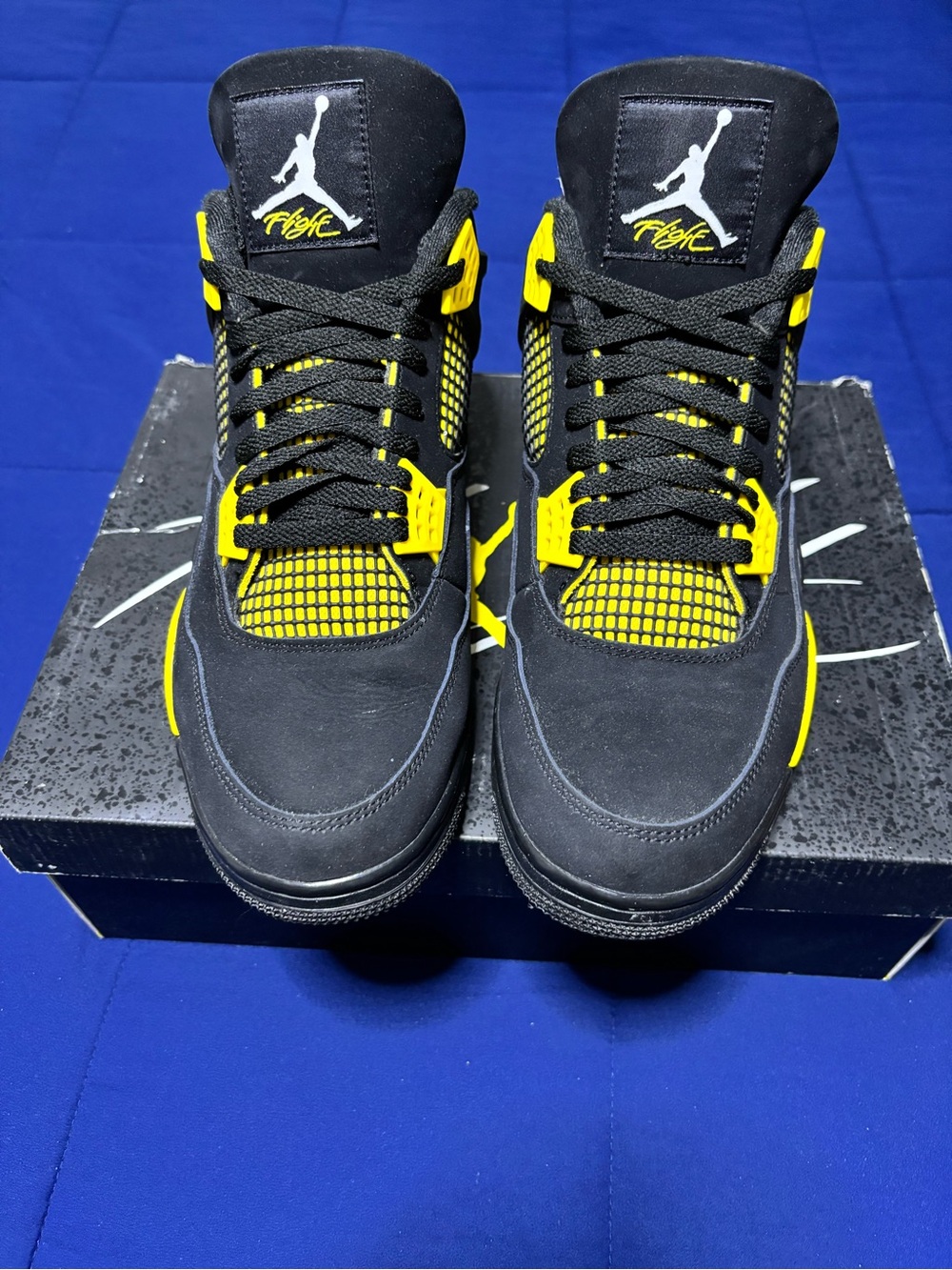 Jordan 4 Retro Thunder 2023 Size 14